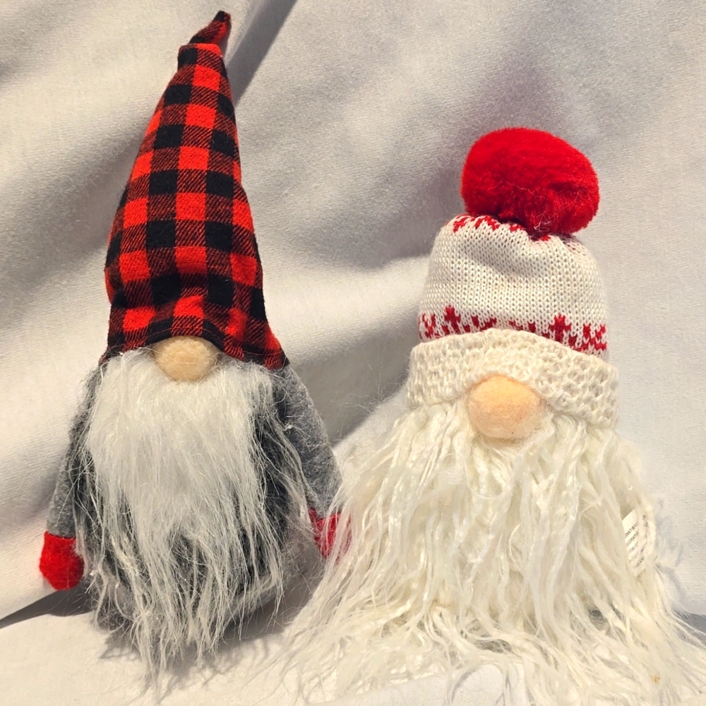 Set of 2 christmas nomes